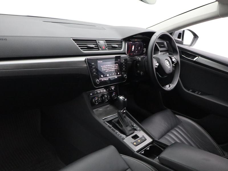 Used Skoda Superb 2023 for sale - 77746903: Photo 10