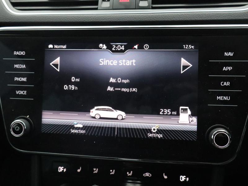 Used Skoda Superb 2023 for sale - 77746903: Photo 28