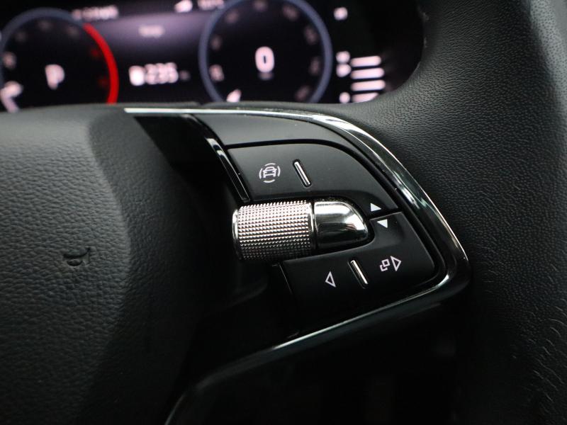 Used Skoda Superb 2023 for sale - 77746903: Photo 36