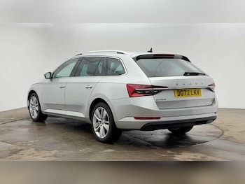Used Skoda Superb 2022 for sale - 78226568: Photo