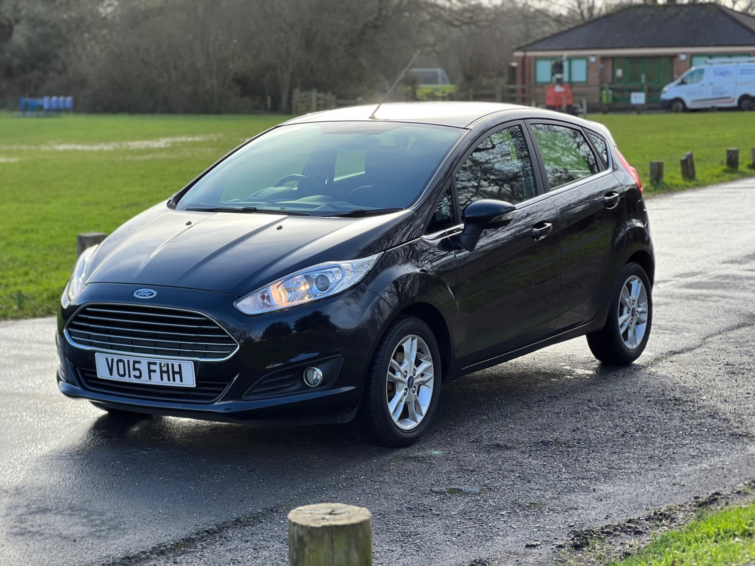 Used Ford Fiesta 2015 for sale - 77353623: Photo 3