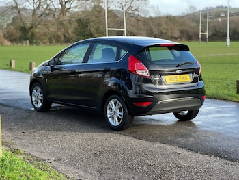 Used Ford Fiesta 2015 for sale - 77353623: Photo