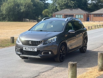 Used Peugeot 2008 2017 for sale - 79307422: Photo