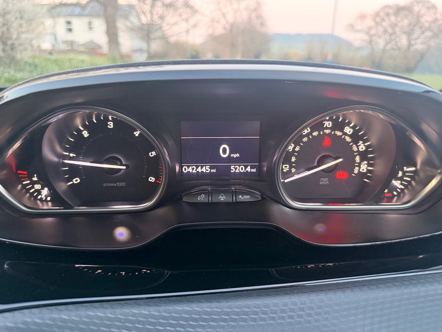 Used Peugeot 2008 2014 for sale - 77968292: Photo 11