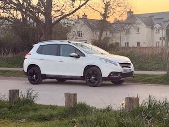Used Peugeot 2008 2014 for sale - 77968292: Photo