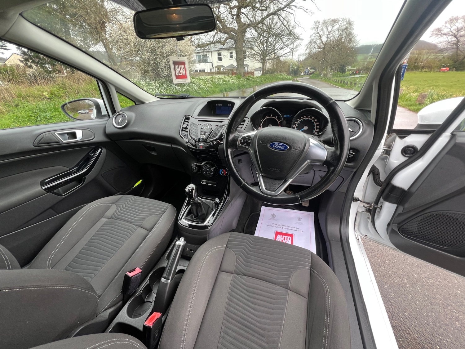 Used Ford Fiesta 2015 for sale - 78045848: Photo 8