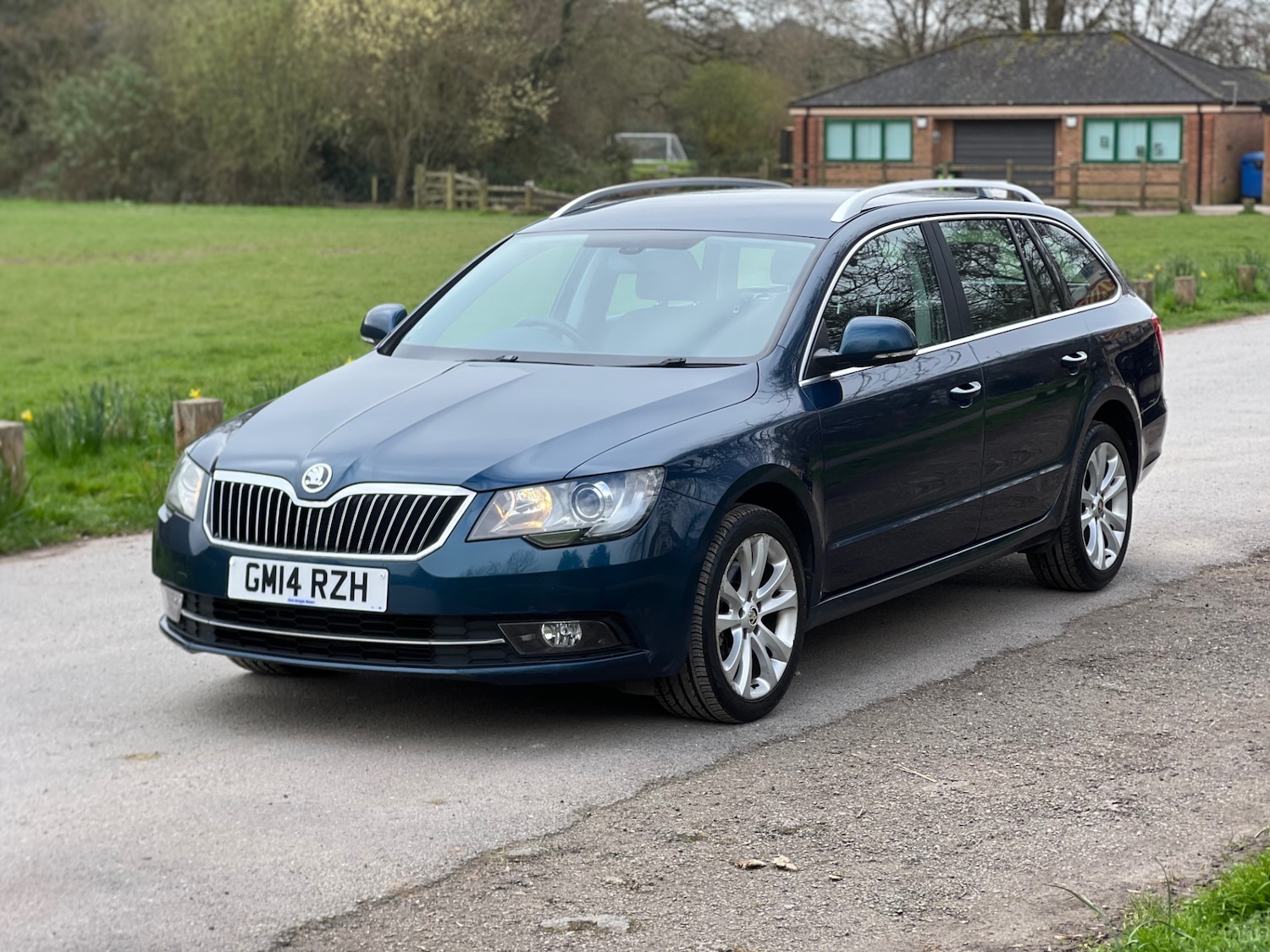 Used Skoda Superb 2014 for sale - 77917382: Photo 3