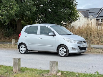 Hyundai - i10
