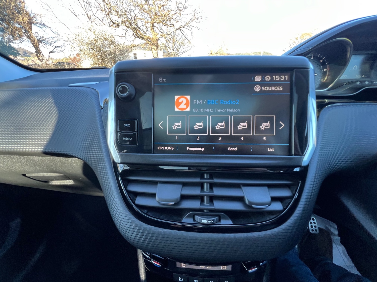 Used Peugeot 2008 2017 for sale - 77934437: Photo 11