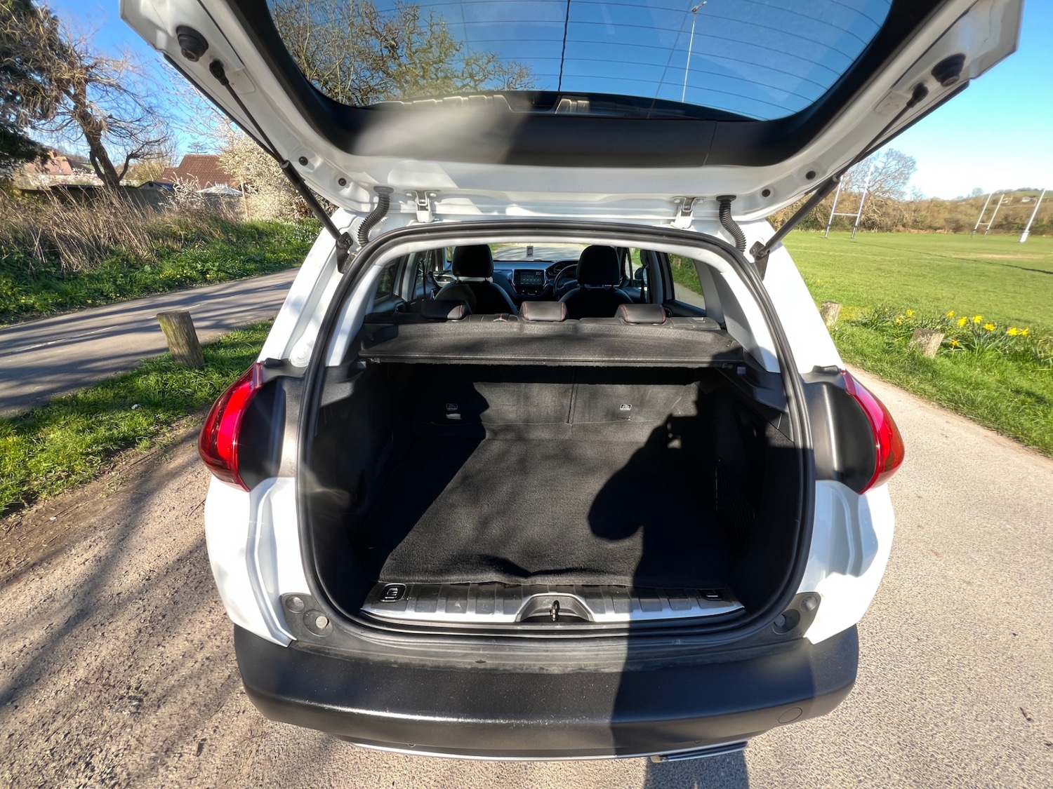 Used Peugeot 2008 2017 for sale - 77934437: Photo 7