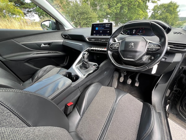 Used Peugeot 3008 2017 for sale - 75662205: Photo 10