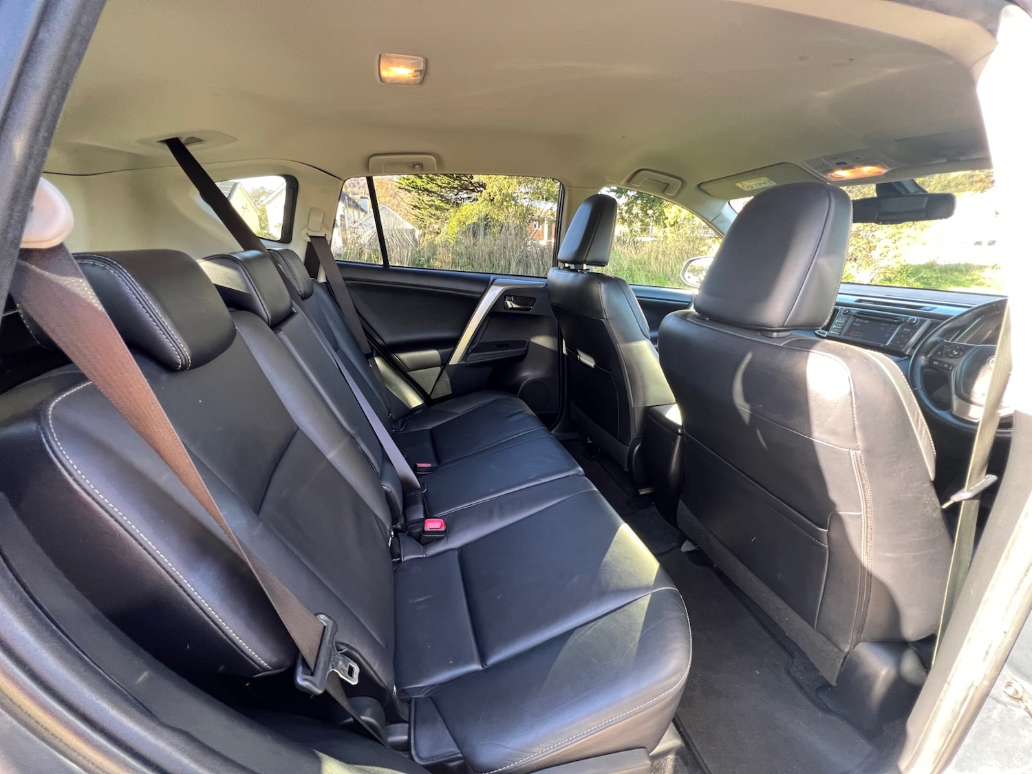 Used Toyota RAV4 2013 for sale - 76600167: Photo 9