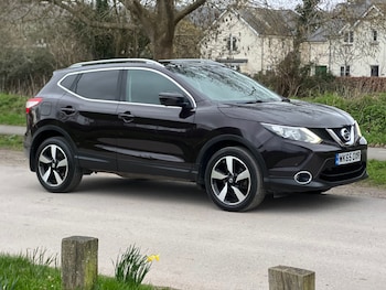 Used Nissan Qashqai 2015 for sale - 77687561: Photo