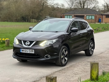 Used Nissan Qashqai 2015 for sale - 77687561: Photo