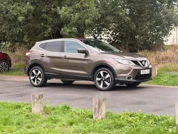 Used Nissan Qashqai 2015 for sale - 79841824: Photo