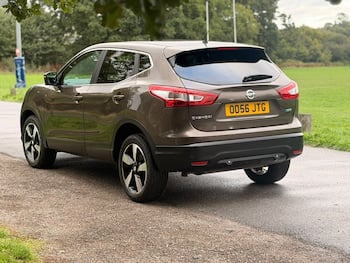 Used Nissan Qashqai 2015 for sale - 79841824: Photo