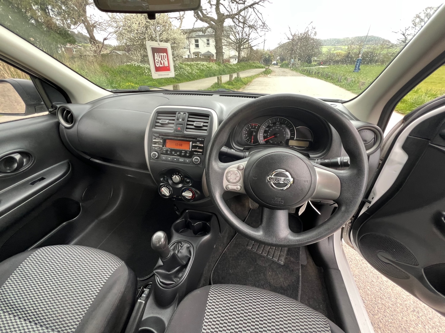 Used Nissan Micra 2013 for sale - 77998109: Photo 10