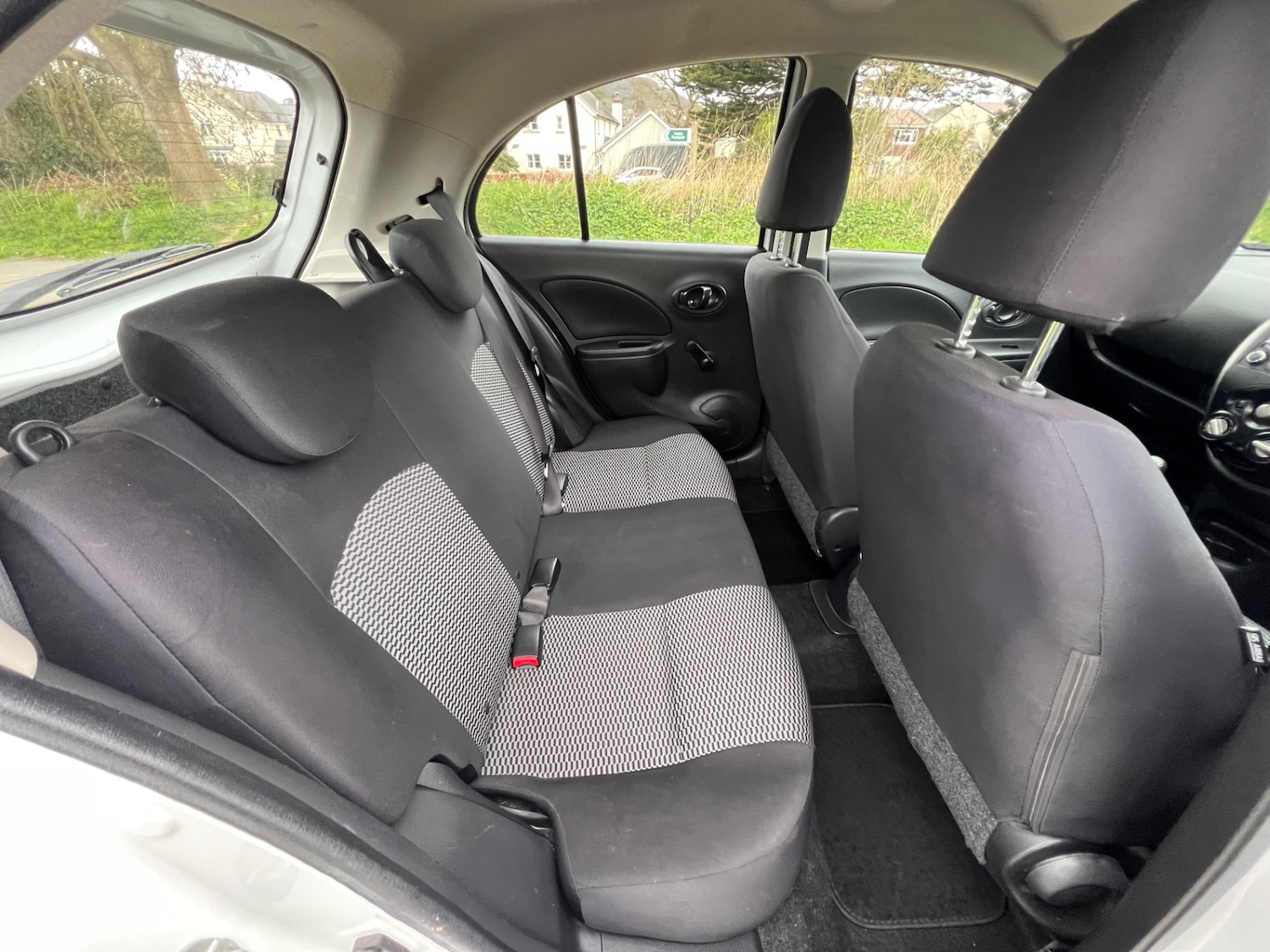 Used Nissan Micra 2013 for sale - 77998109: Photo 8