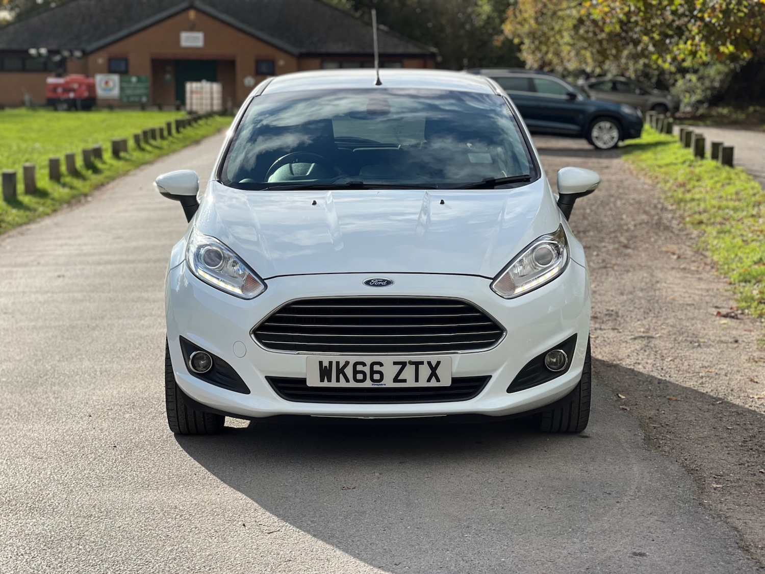 Used Ford Fiesta 2016 for sale - 76626629: Photo 2