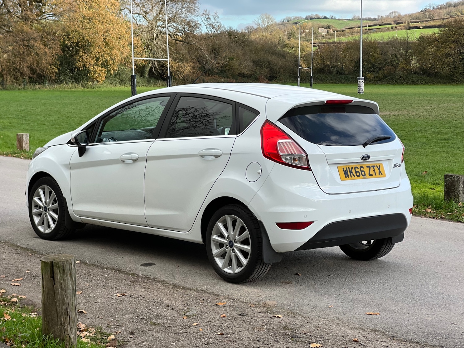 Used Ford Fiesta 2016 for sale - 76626629: Photo 4