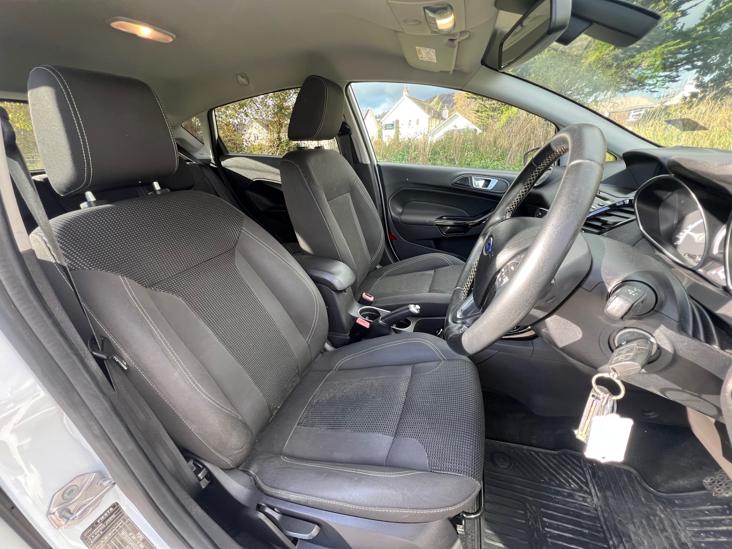 Used Ford Fiesta 2016 for sale - 76626629: Photo 9