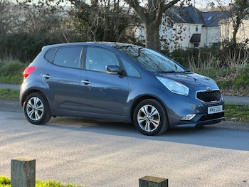 2016 (16) - 1.6 CRDi ISG 4 5dr