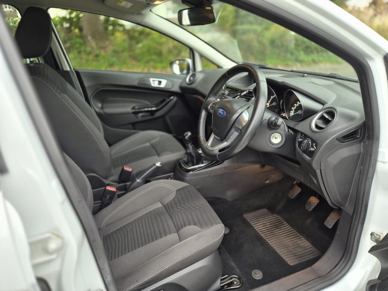 Used Ford Fiesta 2013 for sale - 76353070: Photo 8