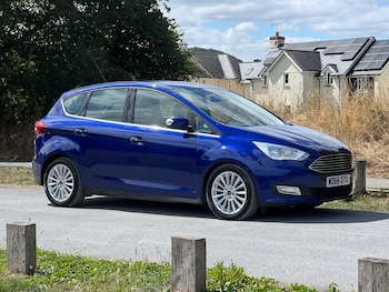 2017 (66) - 1.0 EcoBoost 125 Titanium 5dr