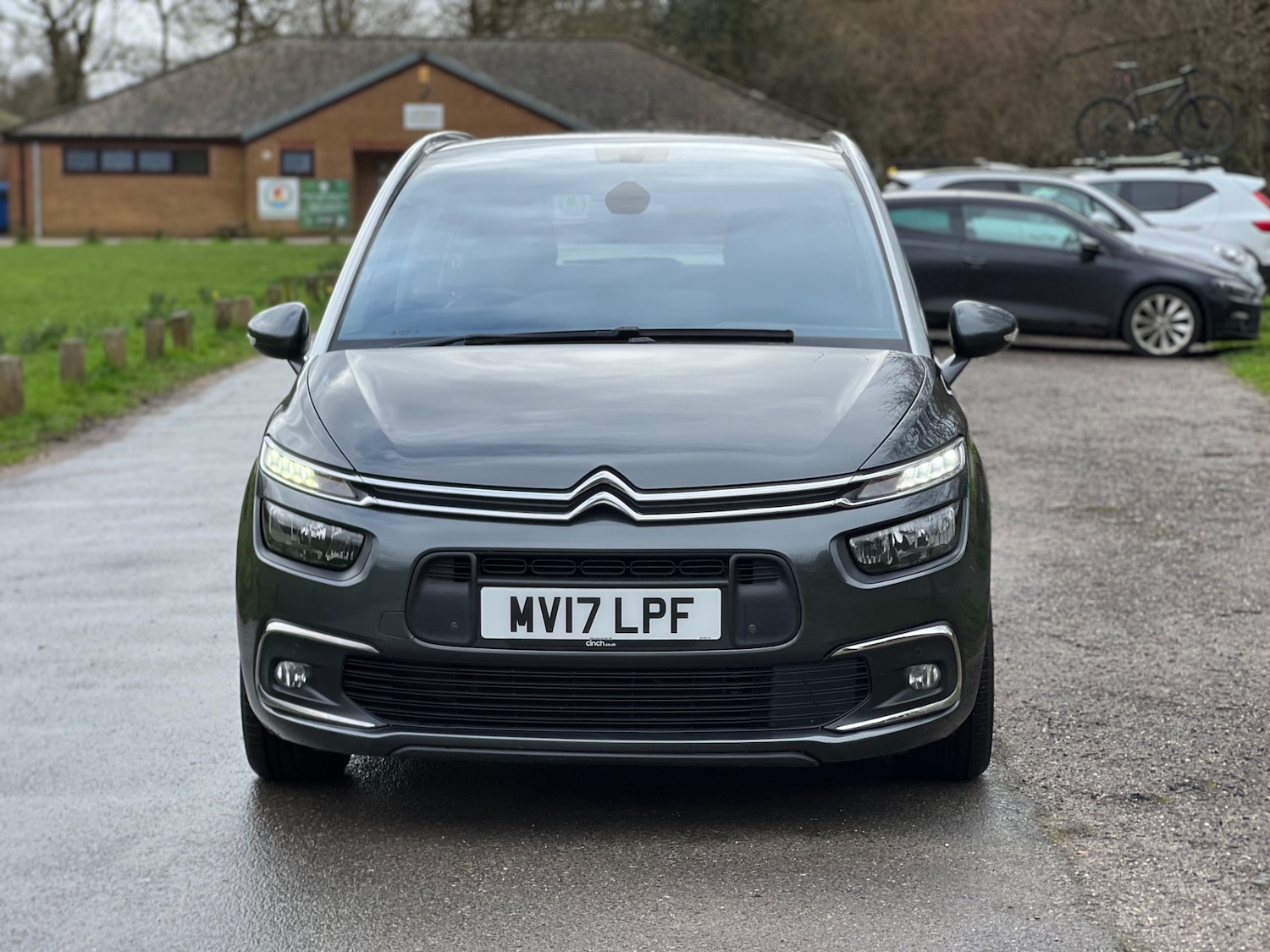 Used Citroen Grand C4 Picasso 2017 for sale - 77618836: Photo 2