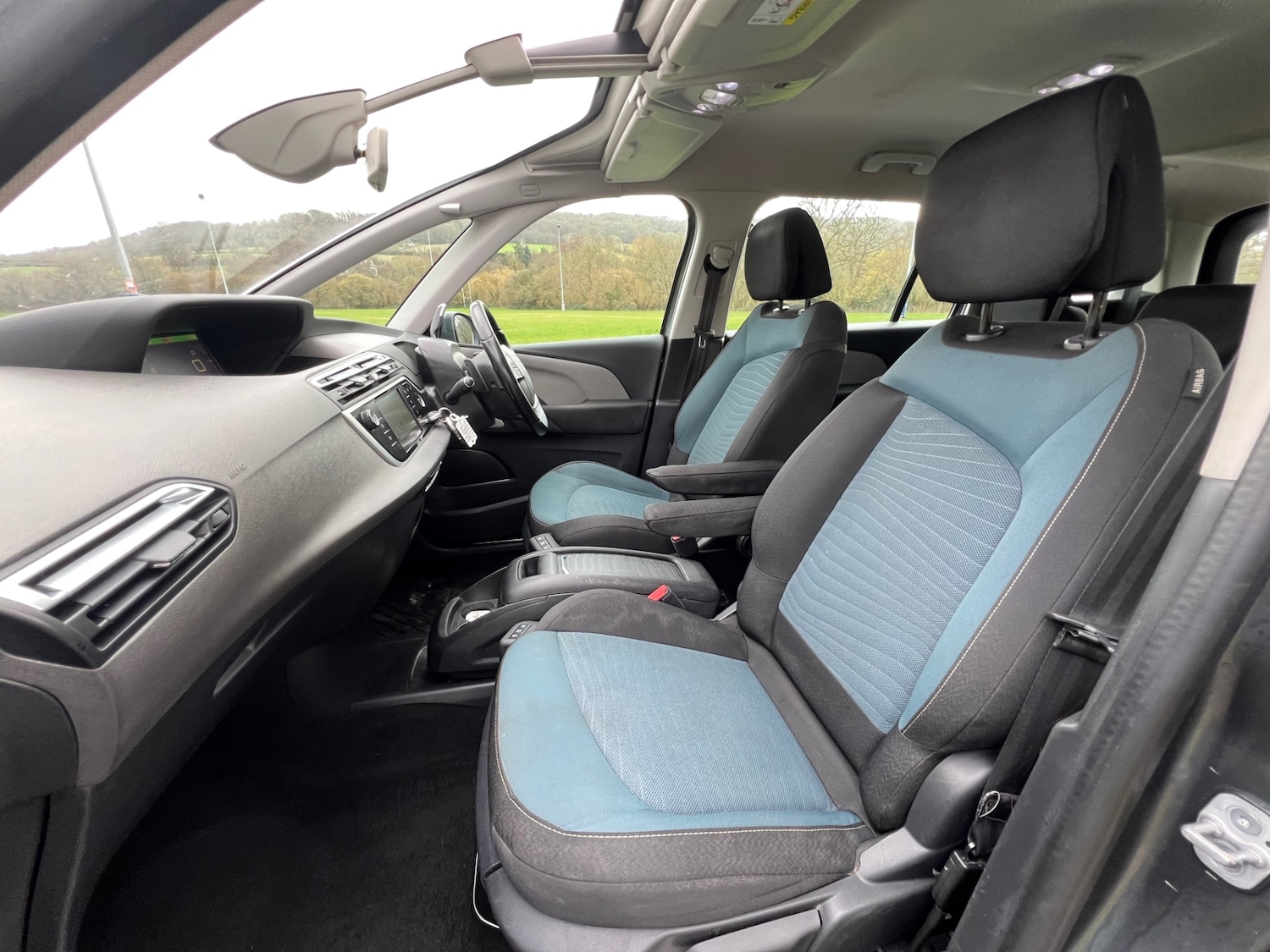 Used Citroen Grand C4 Picasso 2017 for sale - 77618836: Photo 8