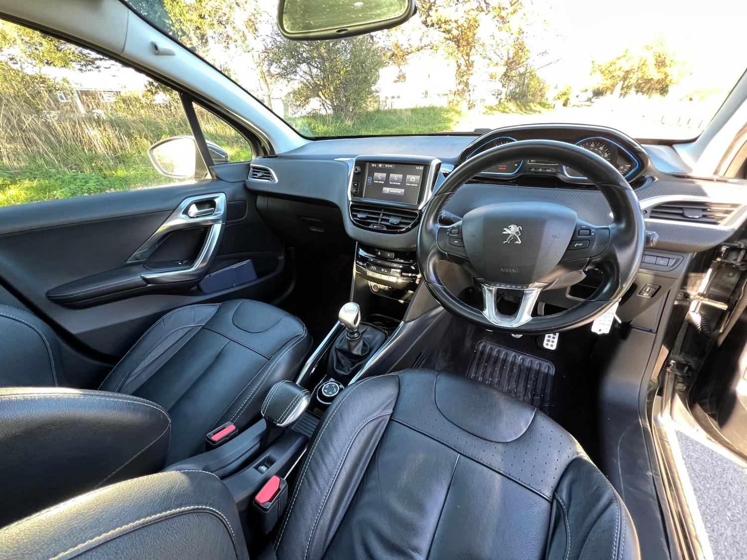 Used Peugeot 2008 2016 for sale - 76600013: Photo 10