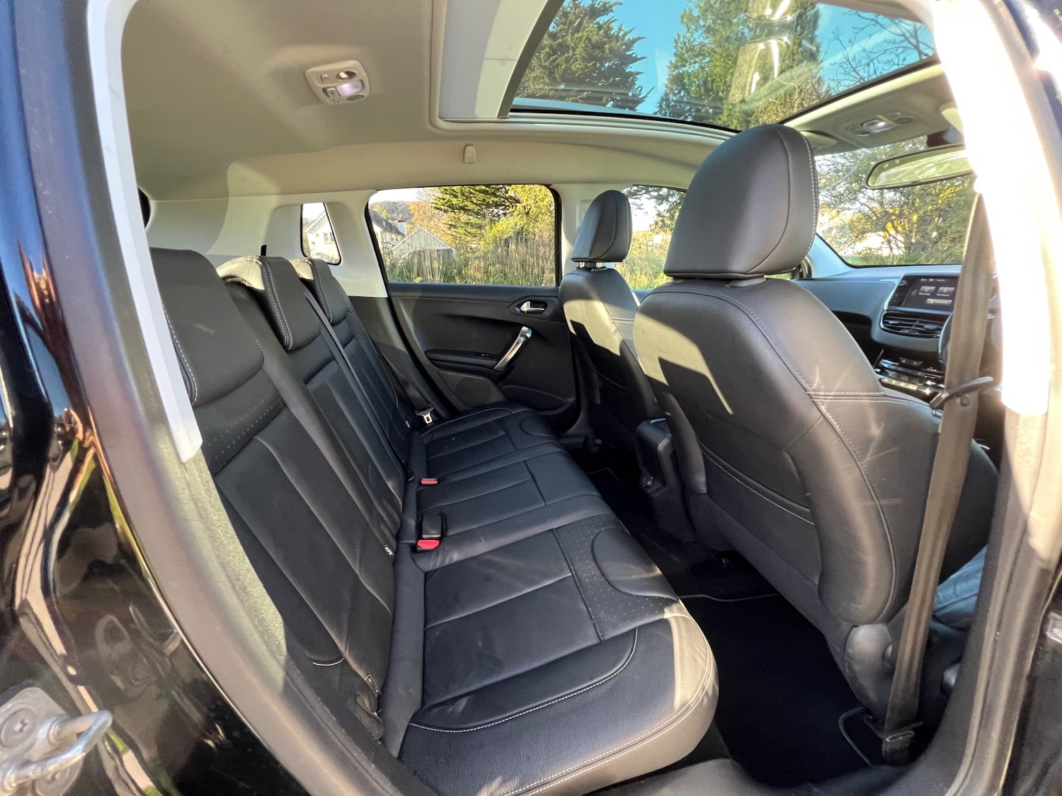 Used Peugeot 2008 2016 for sale - 76600013: Photo 8