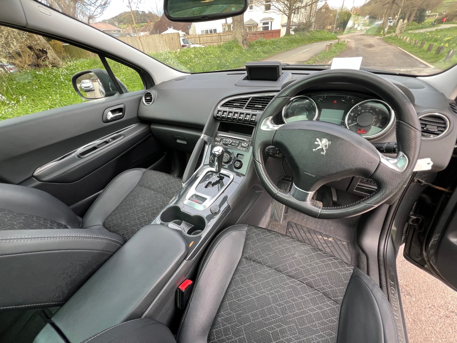 Used Peugeot 3008 2016 for sale - 77873722: Photo 10