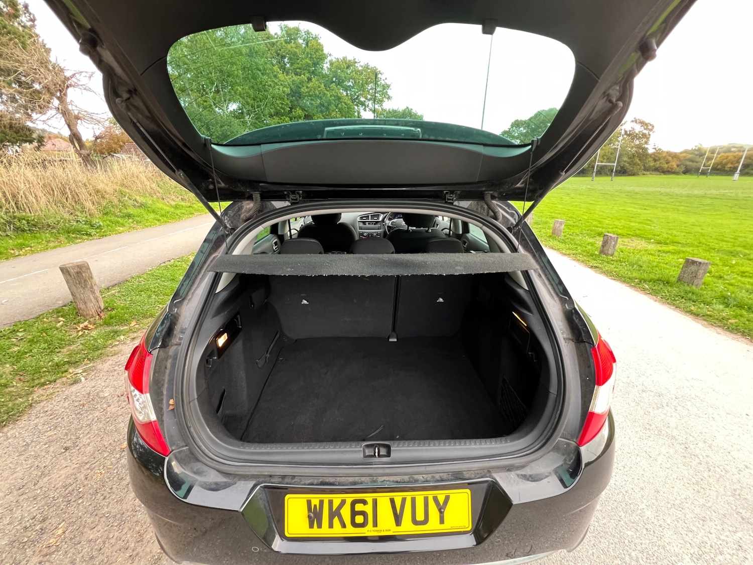 Used Citroen C4 2011 for sale - 76353066: Photo 7