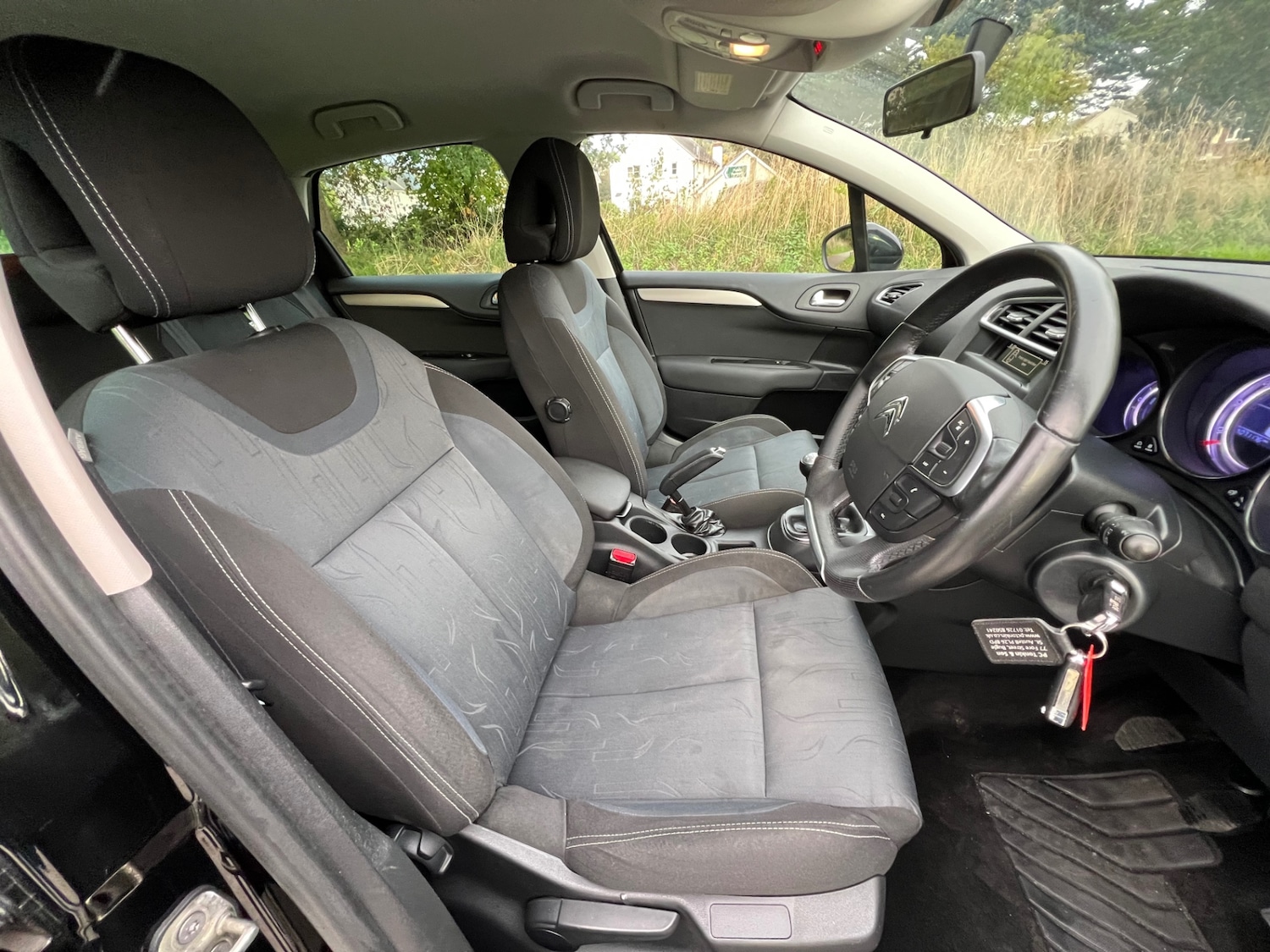 Used Citroen C4 2011 for sale - 76353066: Photo 9