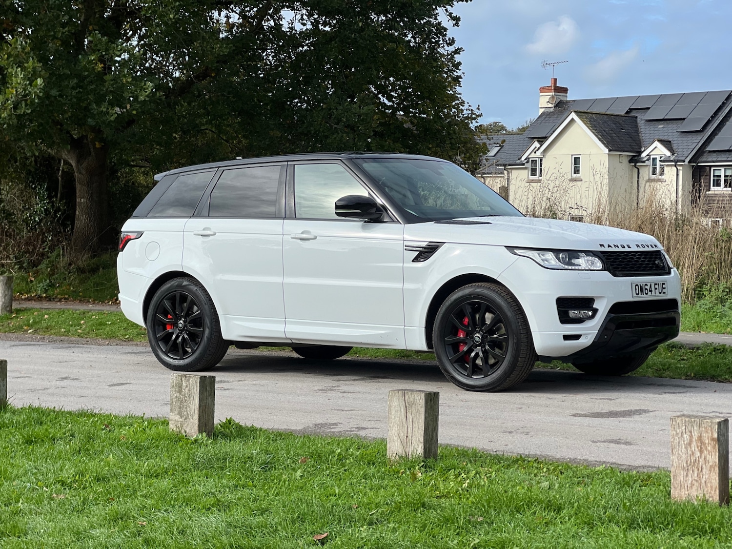 Used Land Rover Range Rover Sport 2015 for sale - 76340792: Photo 1