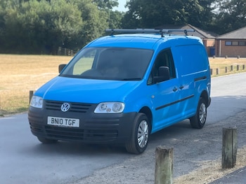 Used Volkswagen Caddy Maxi 2010 for sale - 79287458: Photo