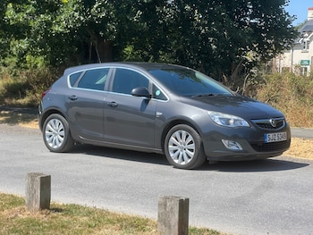 Used Vauxhall Astra 2011 for sale - 79232221: Photo