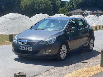 Used Vauxhall Astra 2011 for sale - 79232221: Photo