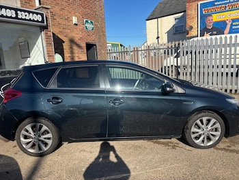 Used Toyota Auris 2013 for sale - 76769389: Photo