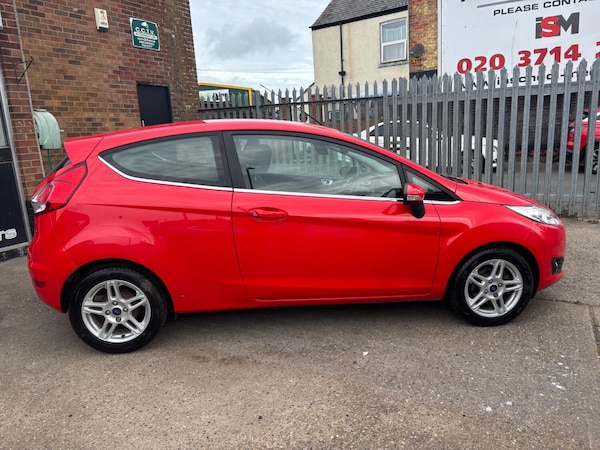 Used Ford Fiesta 2014 for sale - 75053656: Photo 5