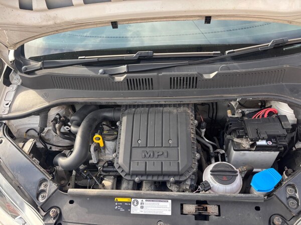 Used Volkswagen up! 2015 for sale - 76211859: Photo 10