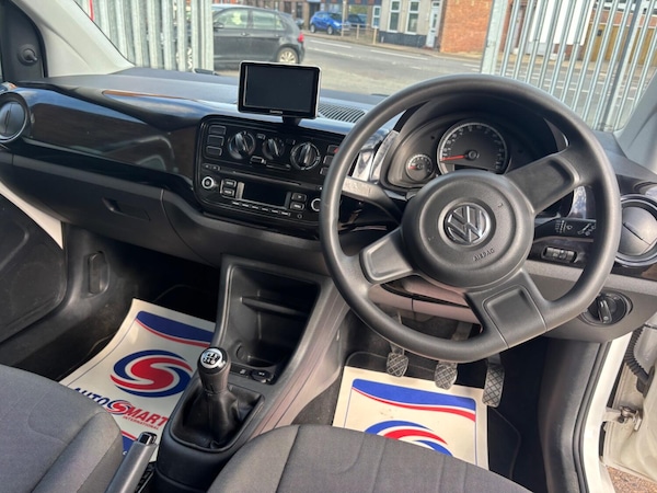 Used Volkswagen up! 2015 for sale - 76211859: Photo 13