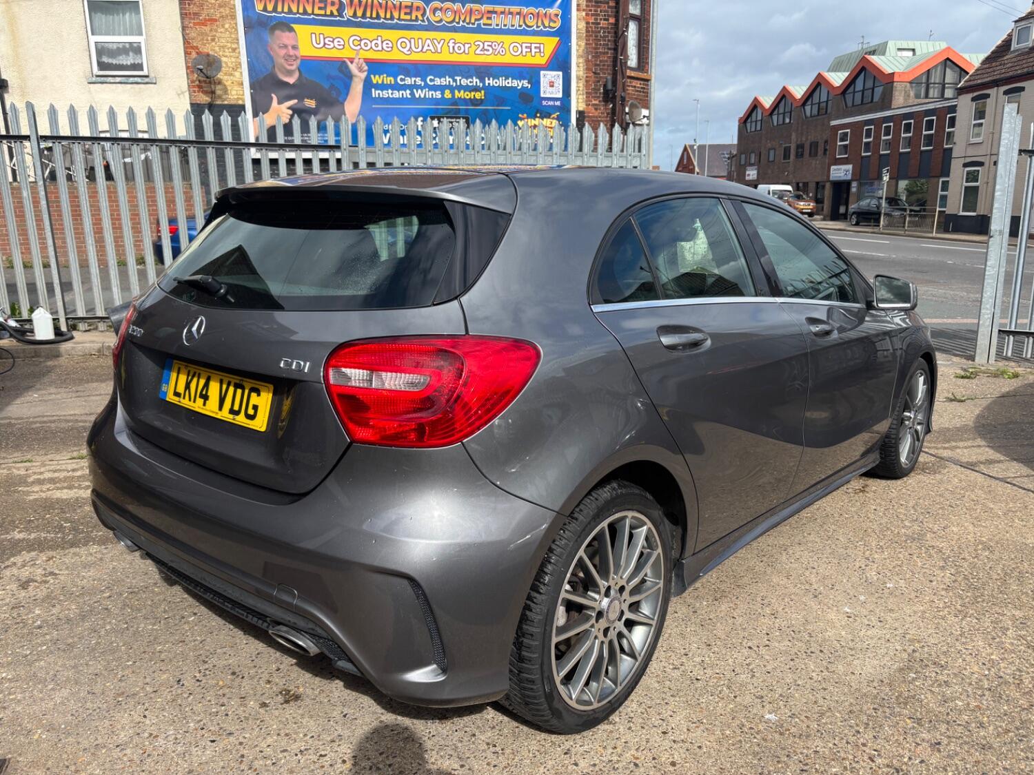 Used Mercedes-Benz A-Class 2014 for sale - 75881787: Photo 8