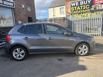 Used Volkswagen Polo 2017 for sale - 79725216: Photo
