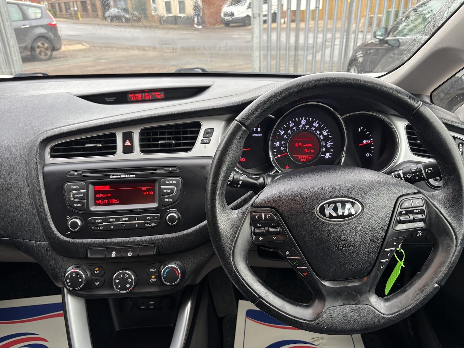 Used Kia Ceed 2015 for sale - 77107652: Photo 11