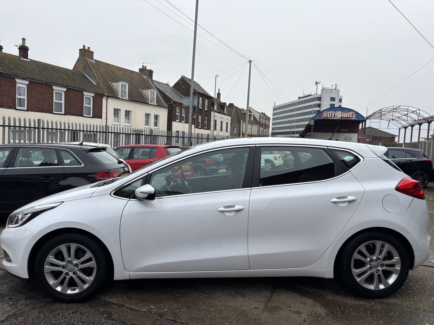 Used Kia Ceed 2015 for sale - 77107652: Photo 4