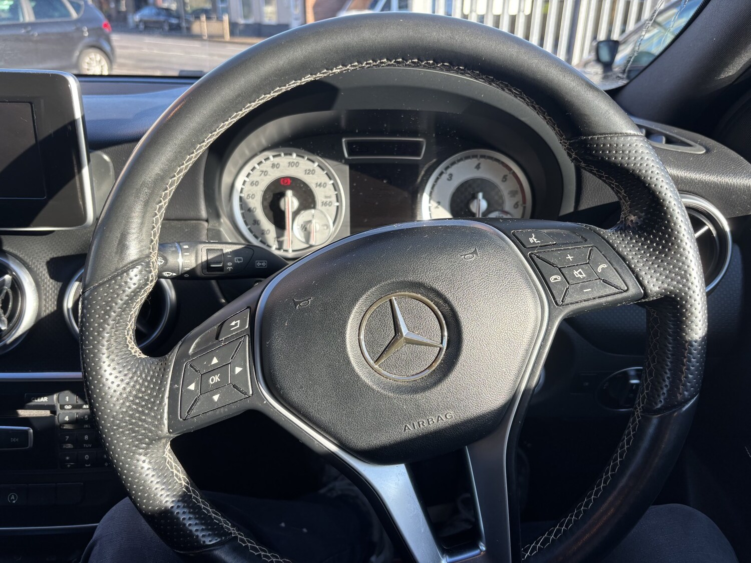Used Mercedes-Benz A-Class 2015 for sale - 77465088: Photo 12