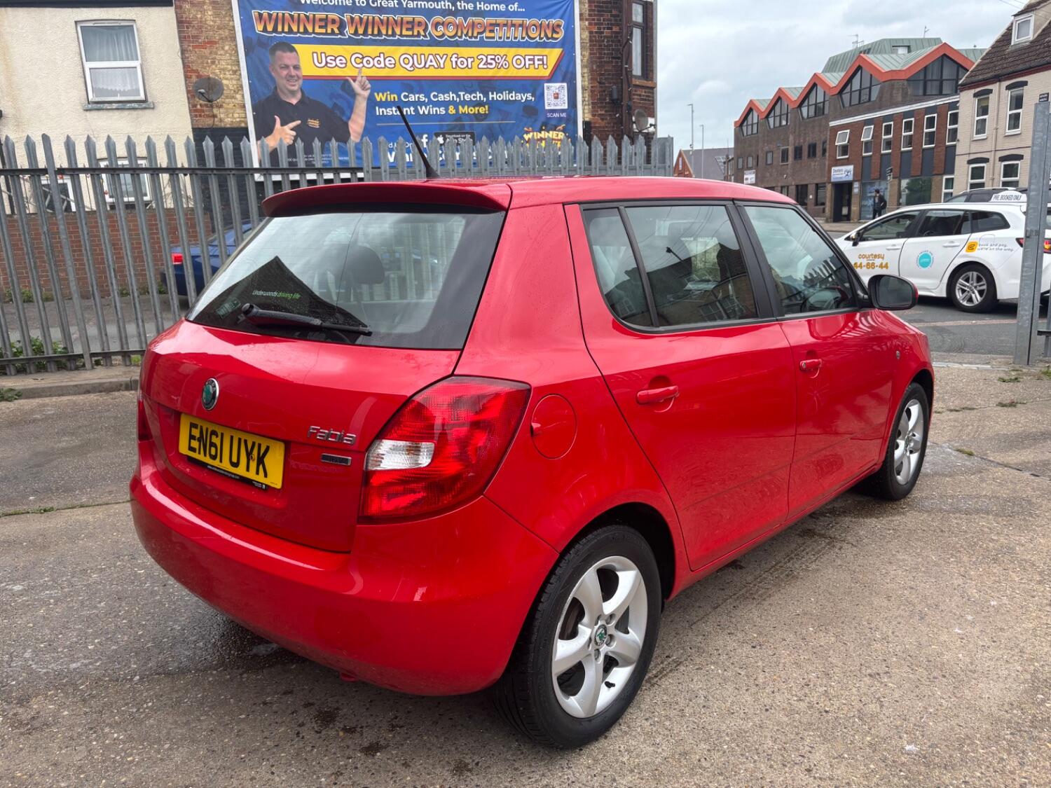 Used Skoda Fabia 2012 for sale - 76082775: Photo 8