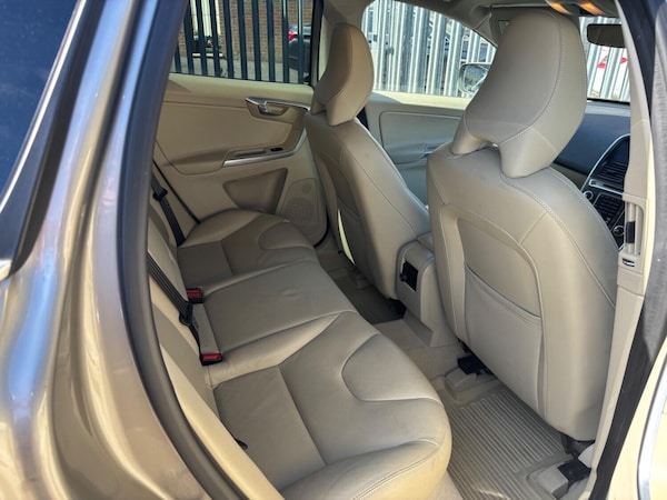 Used Volvo XC60 2014 for sale - 74594147: Photo 11